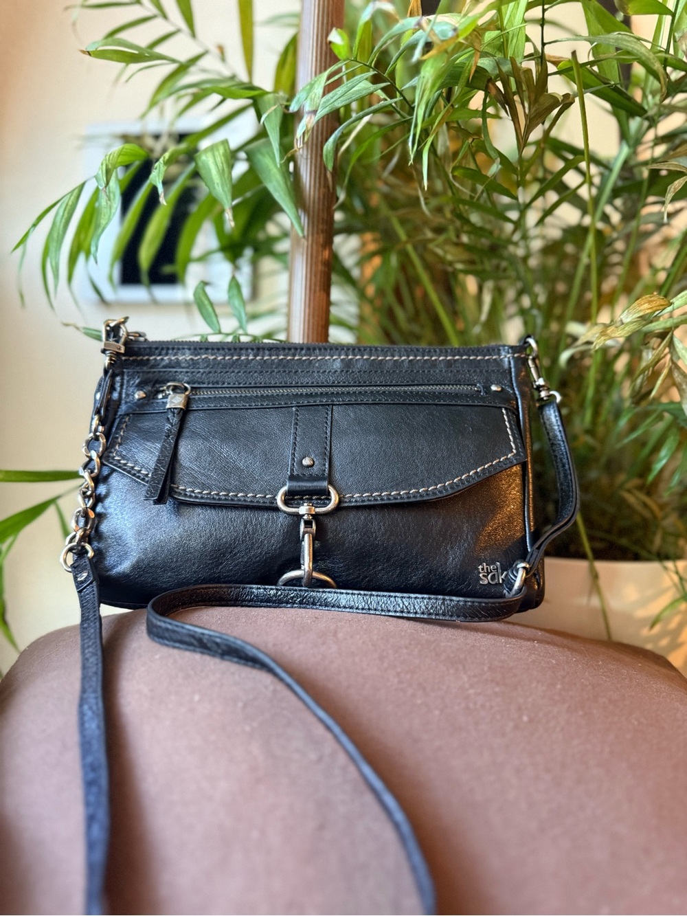 The Sak Black Leather Crossbody Clutch with Silver Hardware Y2K Boho purse